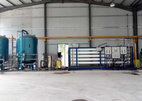 30T/H反渗透设备安装调试完成